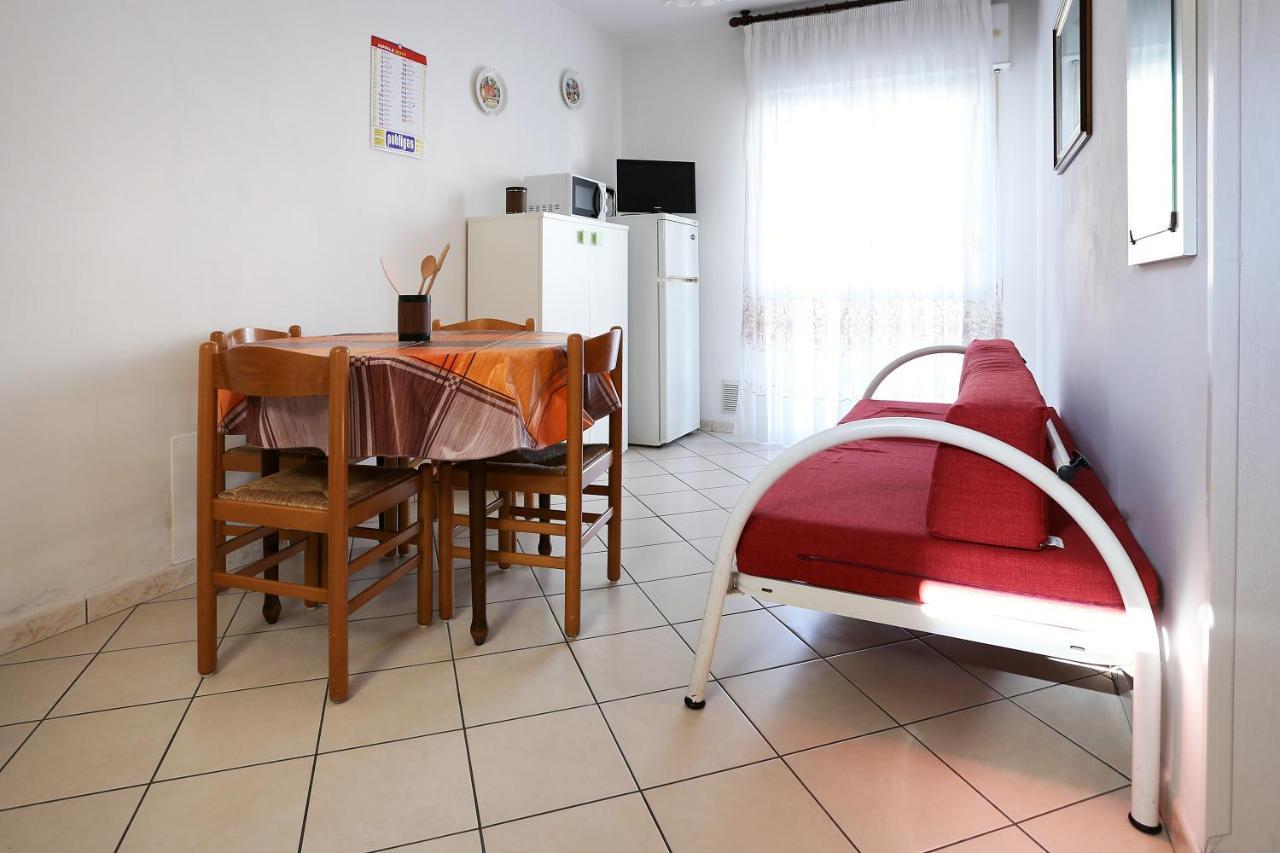 Residence La Pigna Розоліна-Маре Екстер'єр фото