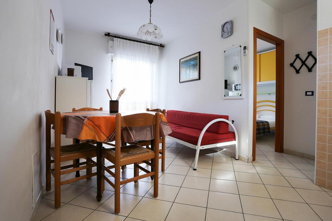 Residence La Pigna Розоліна-Маре Екстер'єр фото
